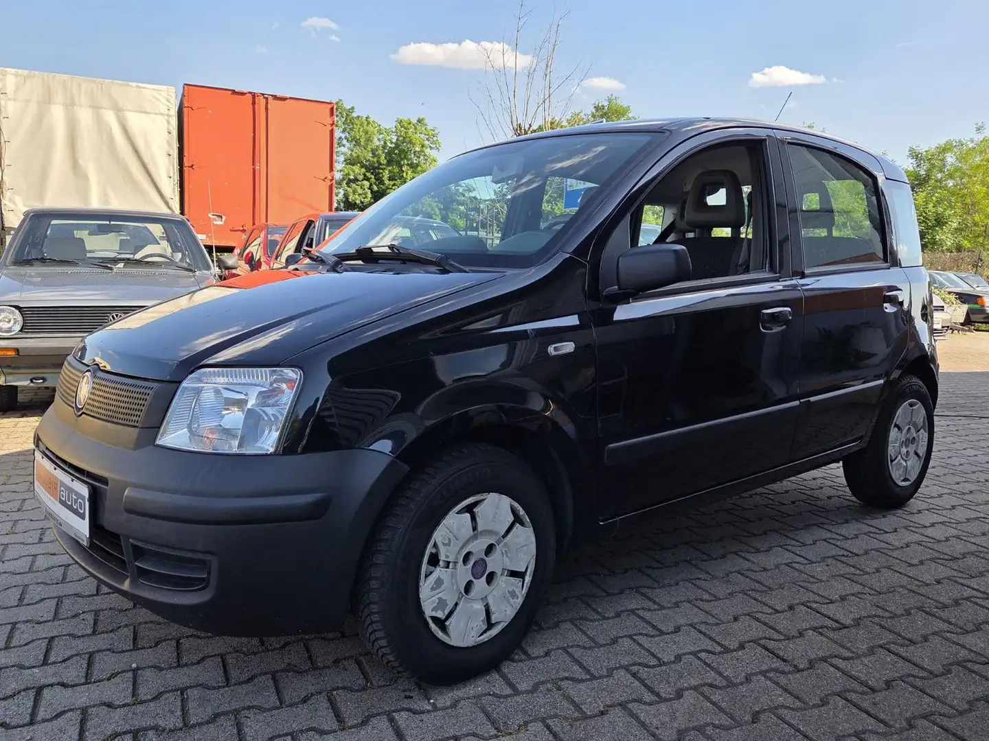Fiat Panda 1.1 8V Active TÜV 11/2026 Allwetter Schwarz - 1