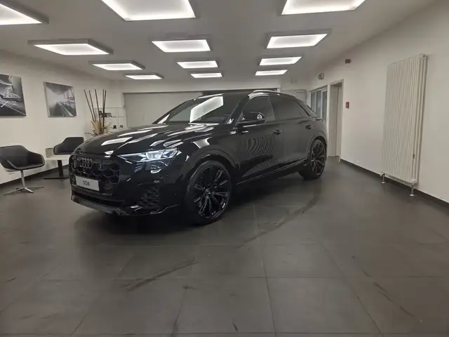 Audi SQ8 TFSI quattro 507 CH / 373 kW Tiptronic