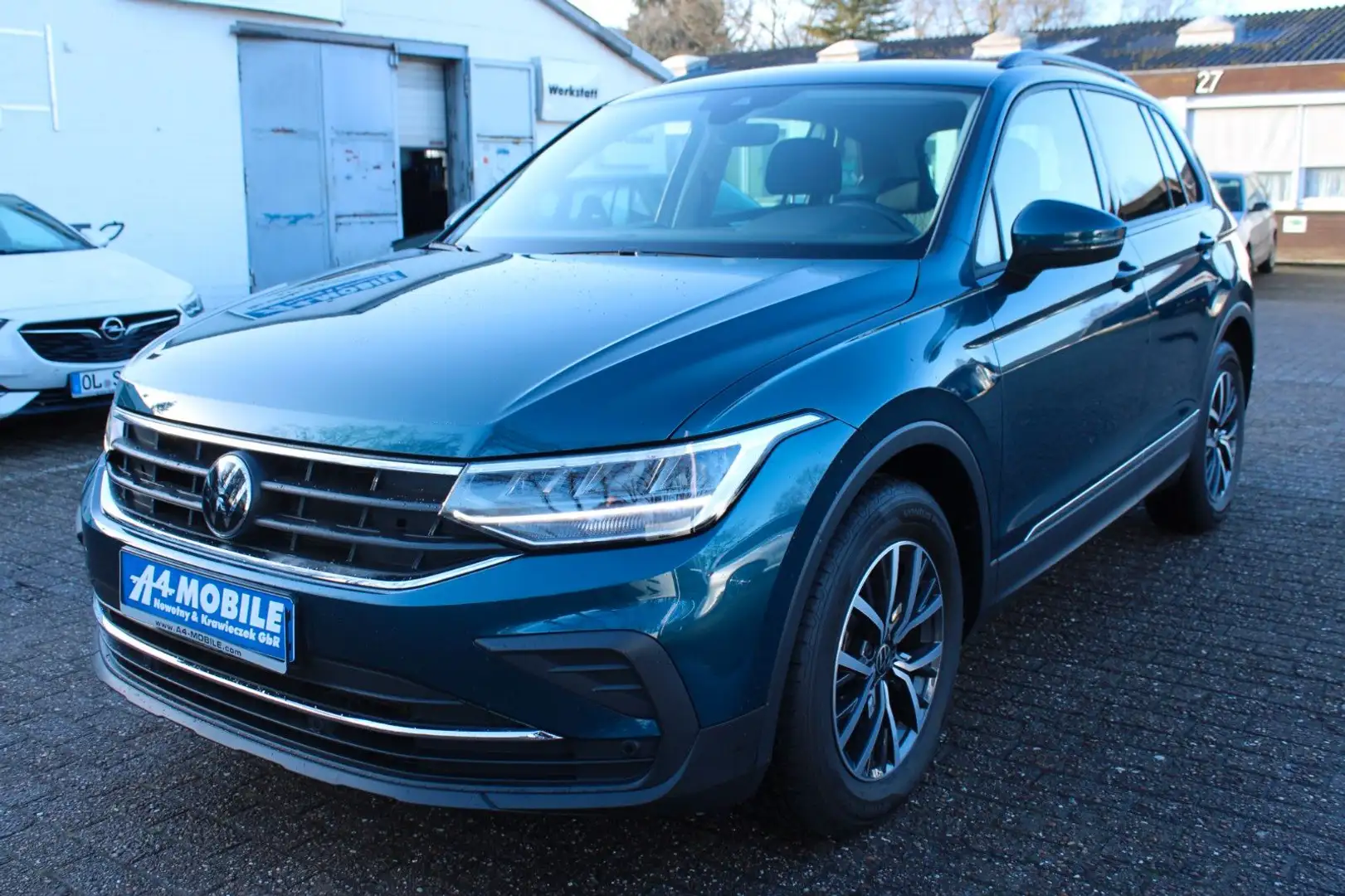 Volkswagen Tiguan Life DSG Kamera LED Sitzheizung Modrá - 1