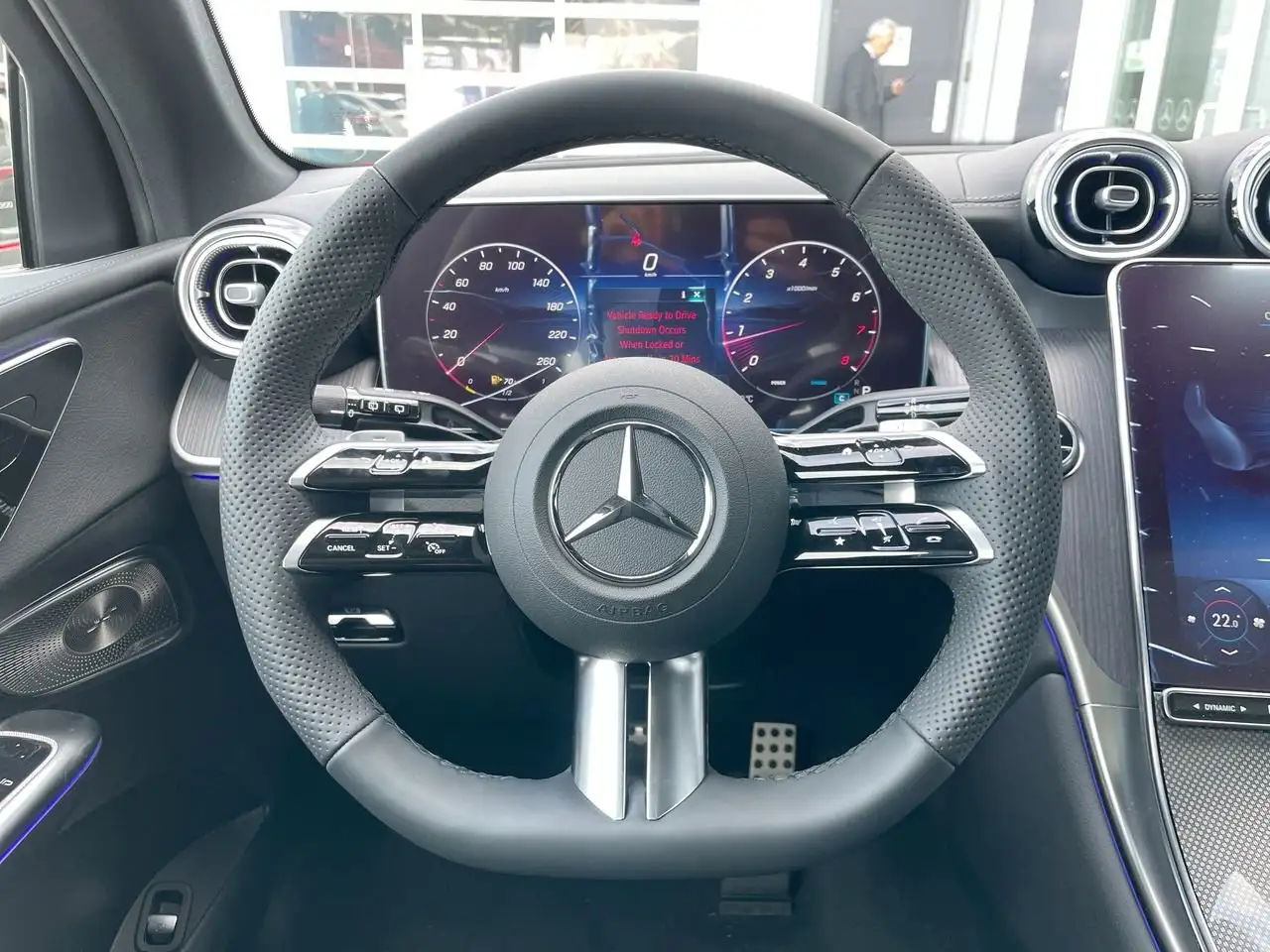 Mercedes-Benz GLC снимка Mercedes-Benz GLC