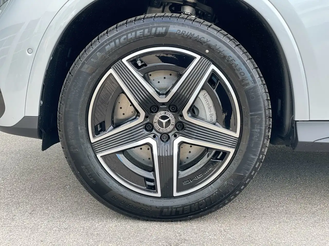 Mercedes-Benz GLC снимка Mercedes-Benz GLC