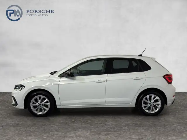 Volkswagen Polo view 3