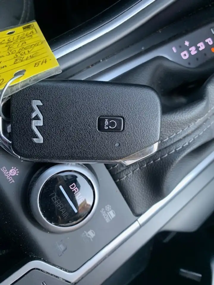 Kia Sorento снимка Kia Sorento