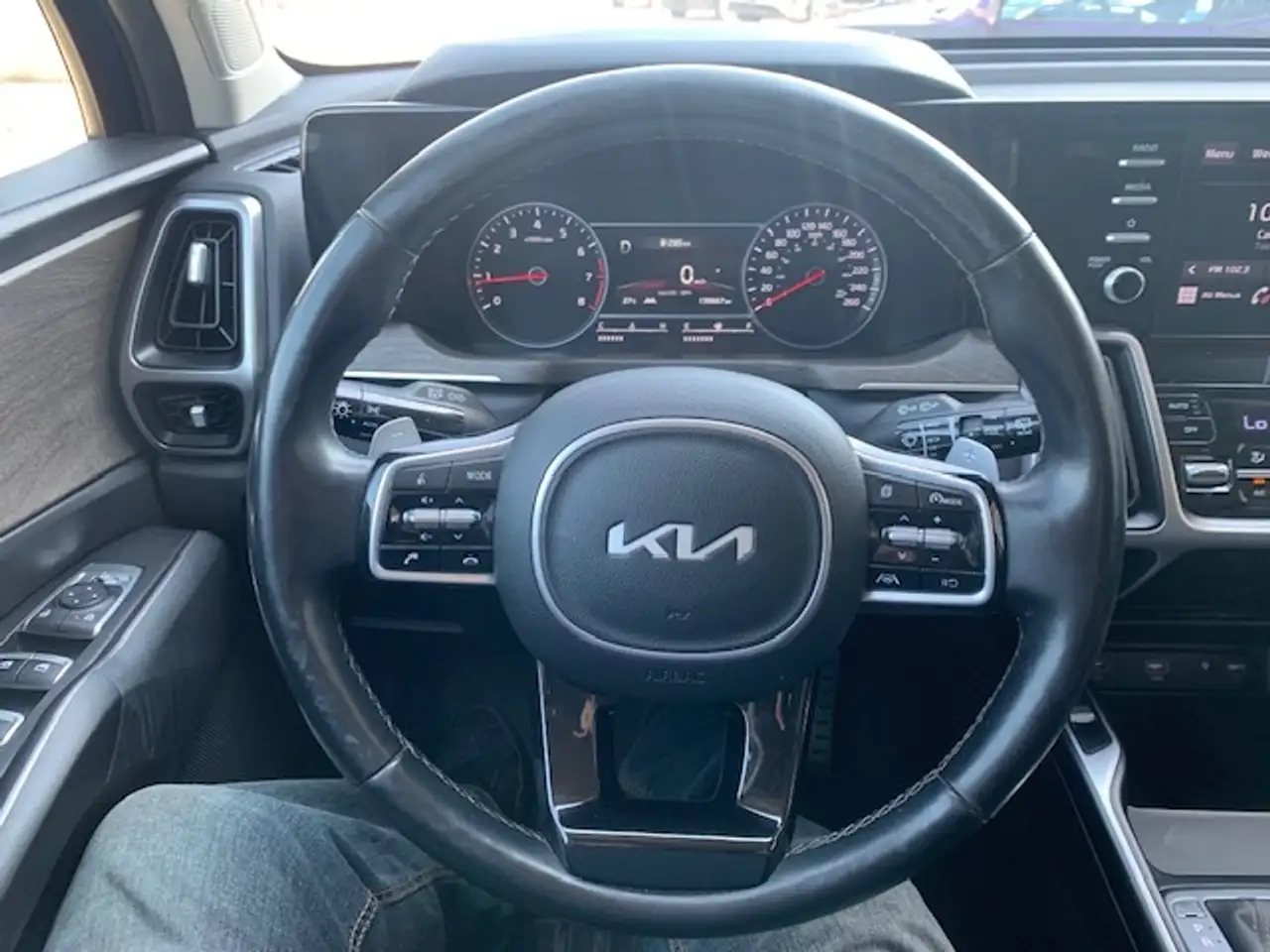 Kia Sorento снимка Kia Sorento