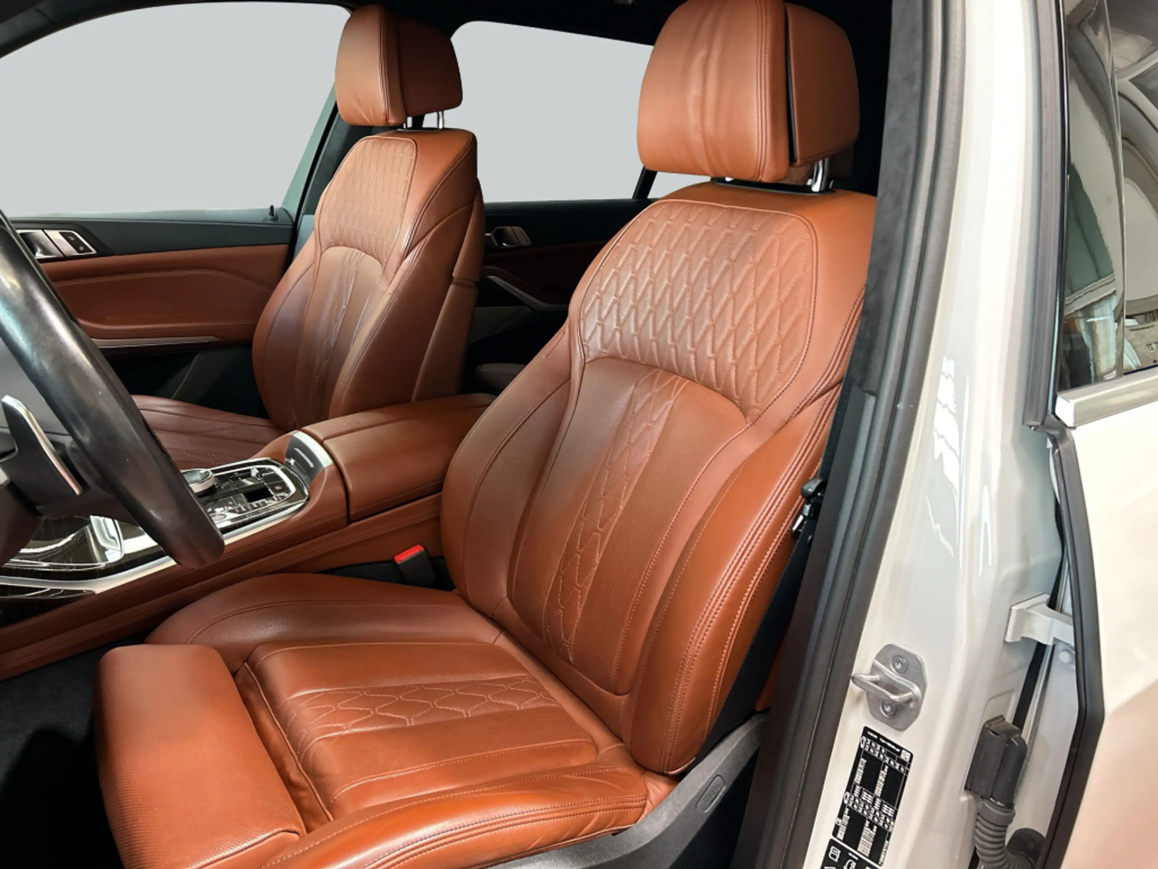 BMW X7 xDrive40d M-Paket Pano B&W Massage Standhzg — photo 11