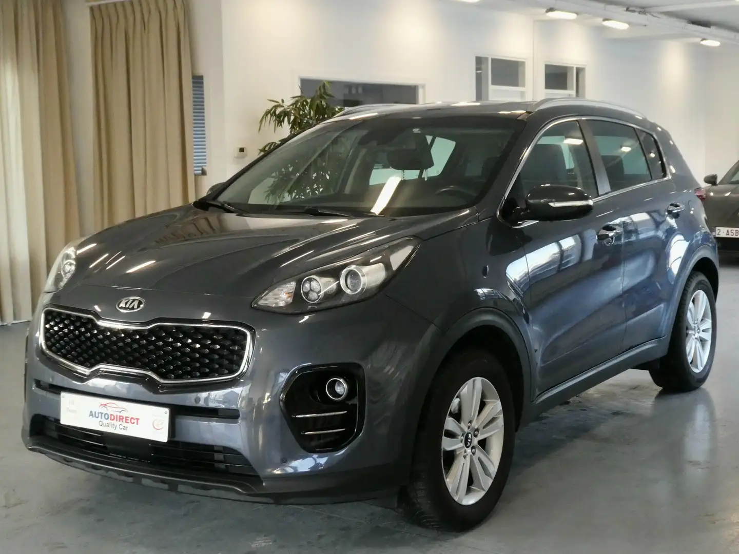 Kia Sportage 1.6i 2WD Fusion Cuir, Navi, Led, Camera, Jantes Сірий - 1
