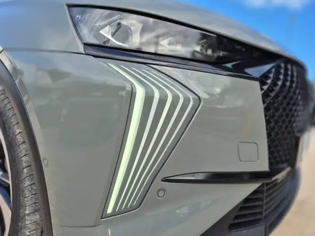 DS Automobiles DS 7 Crossback view 11