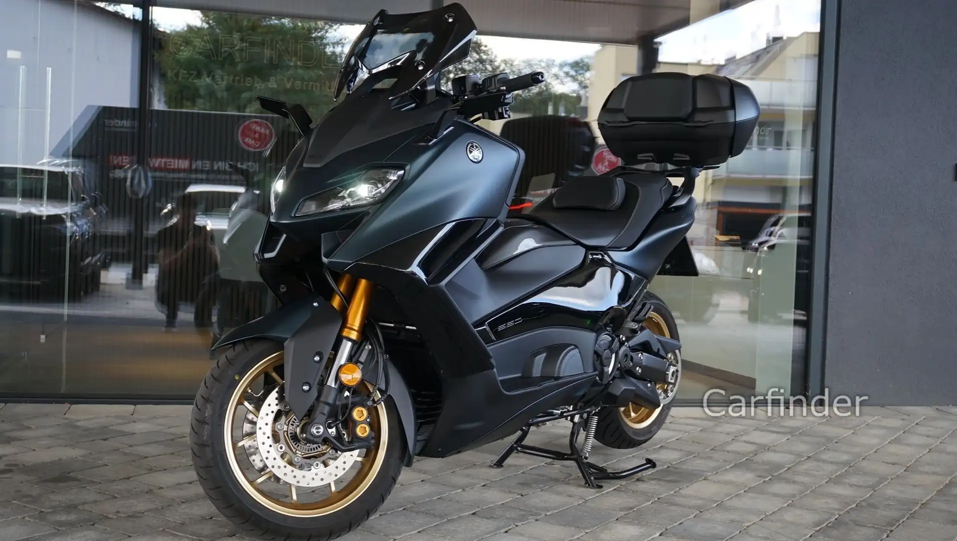 Yamaha TMAX 560 T-MAX 560 TECH MAX Akrapovic,Rizoma Teile,Topcase Grün - 1