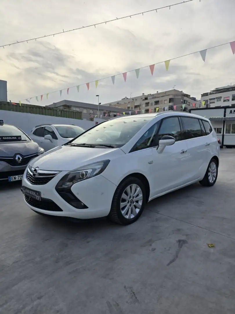 Opel Zafira Monovolumen Manual de 5 Puertas Weiß - 2