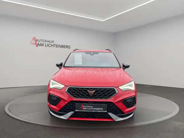 Cupra Ateca view 3