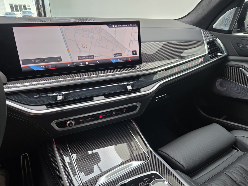 BMW X7 xDr40d M Sport Pro 23Zoll B&W Kristall ACC — photo 10