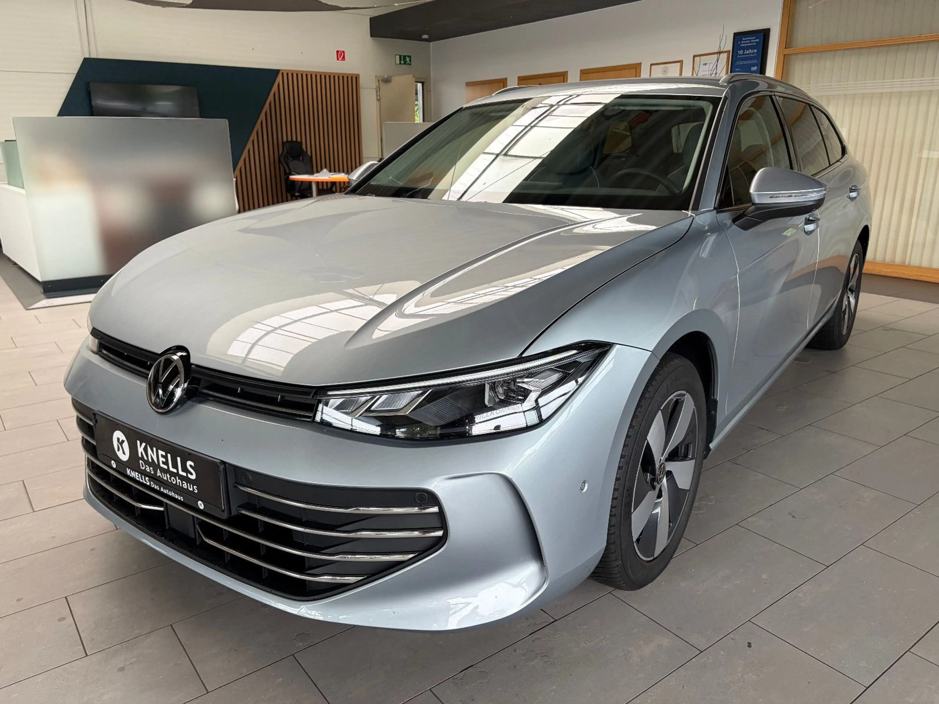 Volkswagen Passat Variant Passat Var. 1.5 eTSI Business/ACC/AHK/360°/DAB