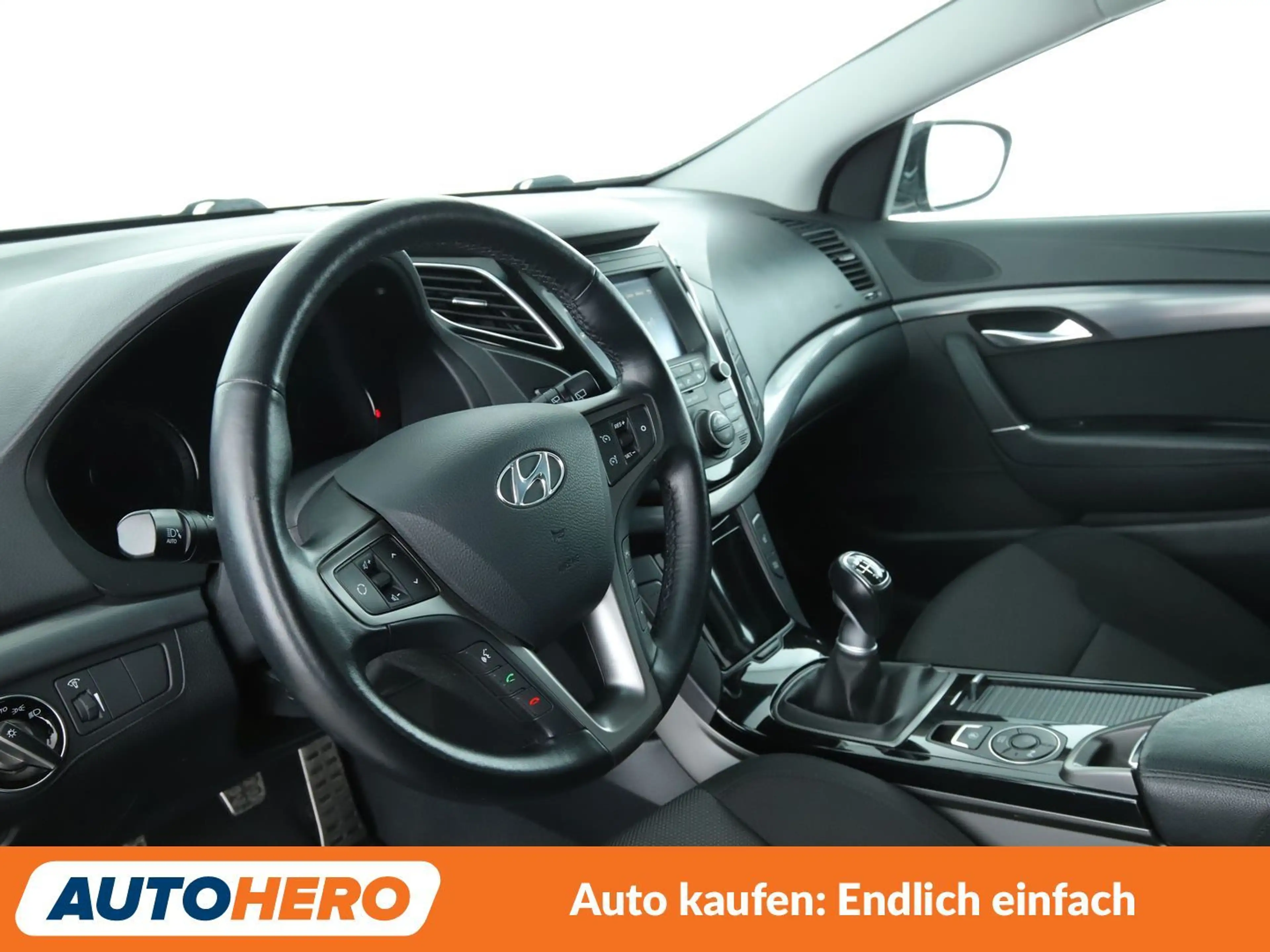 Hyundai i40 2.0 GDI Style*XENON*TEMPO*PDC*SHZ*KLIMA*GARANTIE* — photo 11