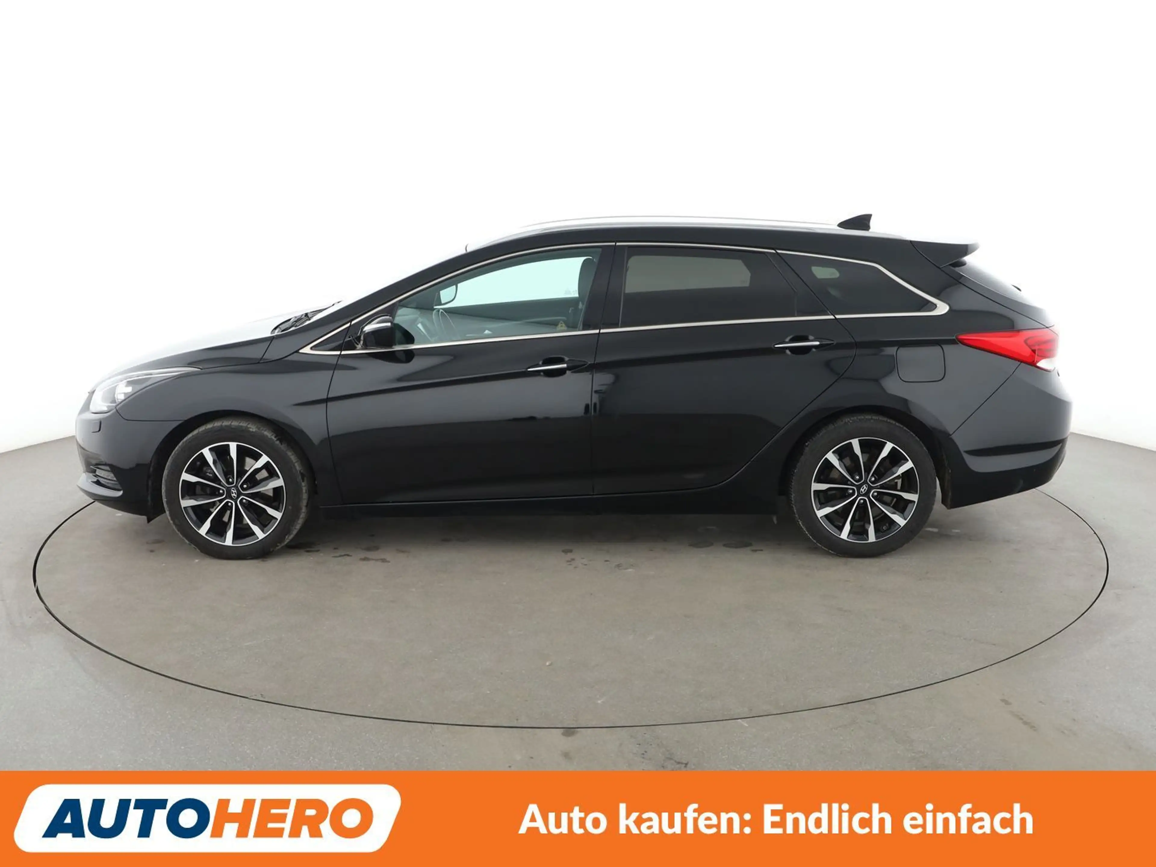 Hyundai i40 2.0 GDI Style*XENON*TEMPO*PDC*SHZ*KLIMA*GARANTIE* — photo 3
