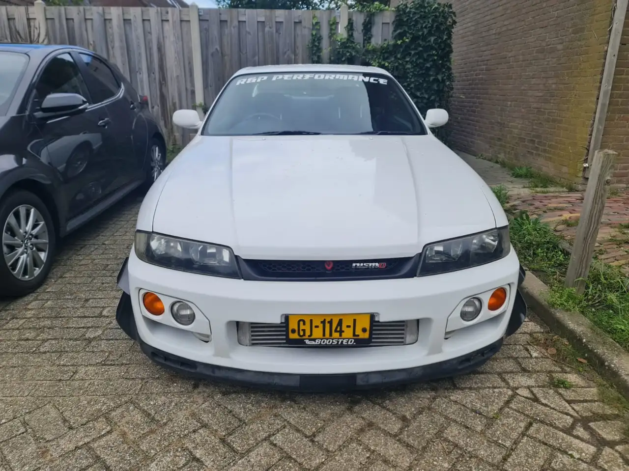 Nissan Skyline, foto 2