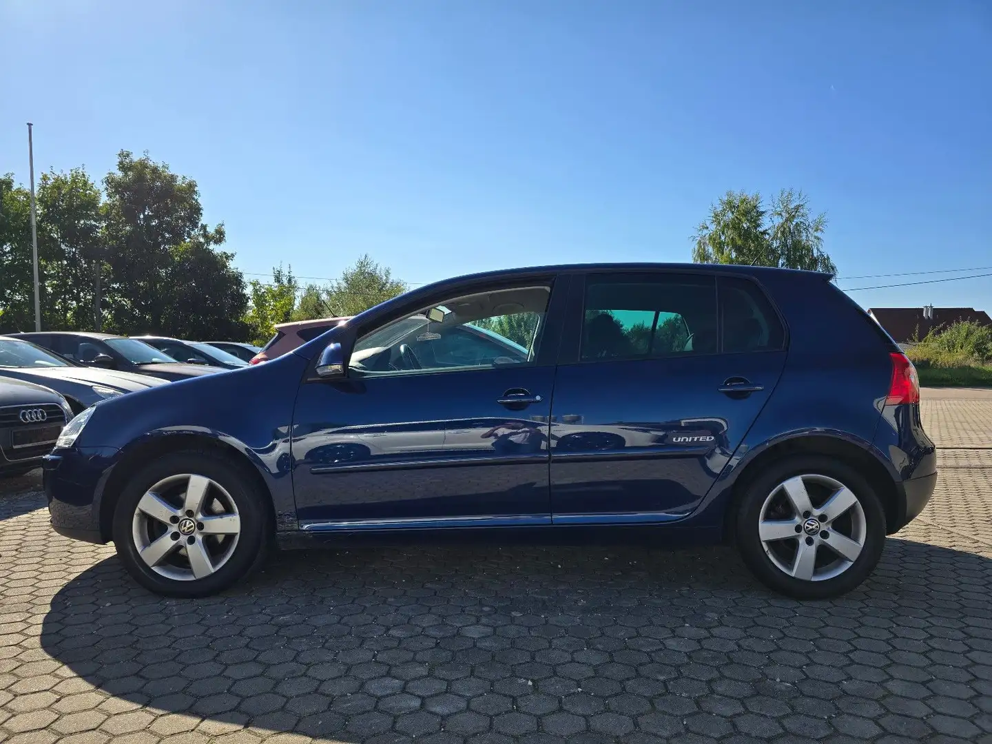 Volkswagen Golf V Lim. United Blau - 2