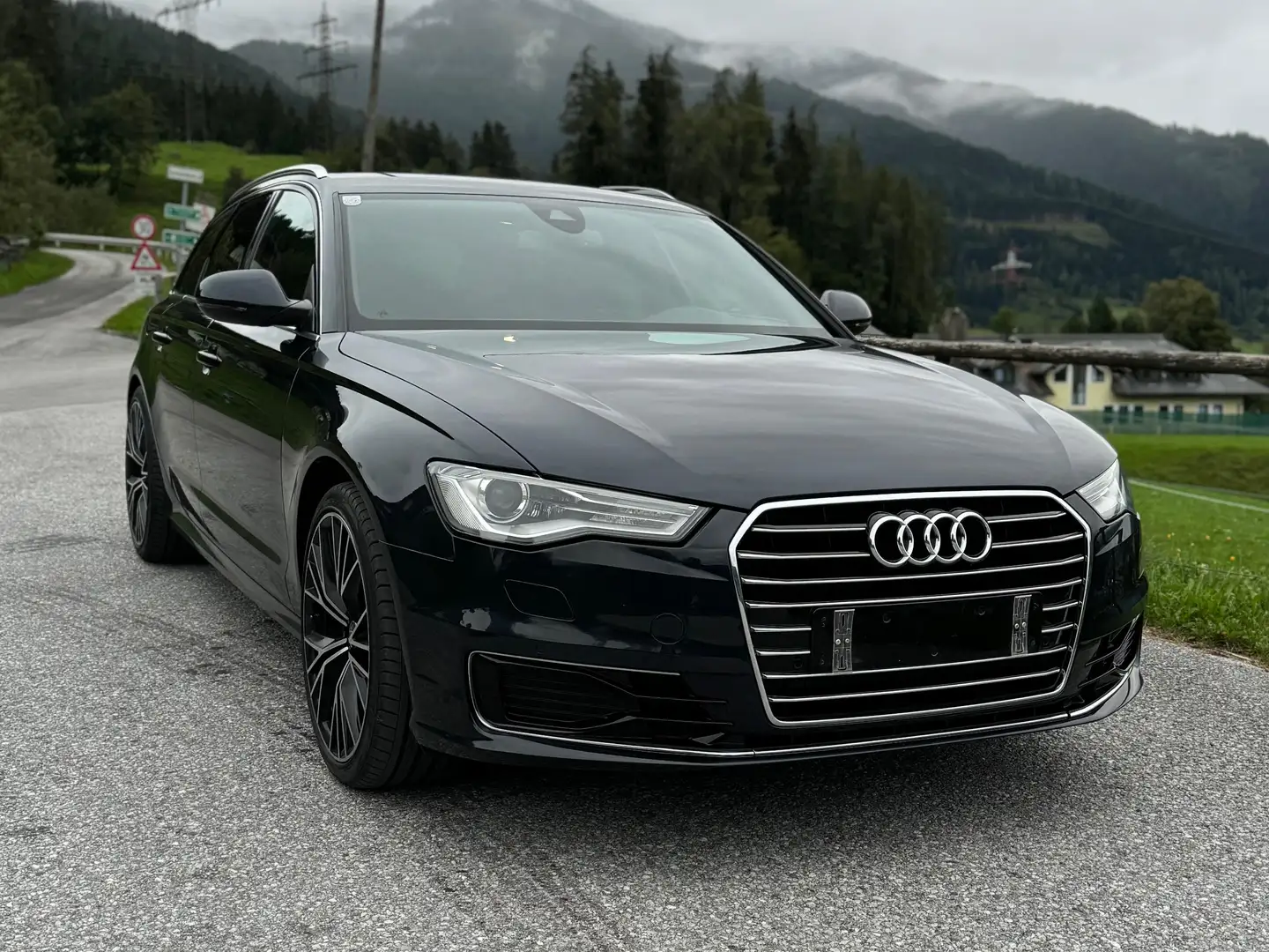 Audi A6 2.0 TDI ultra Blau - 1