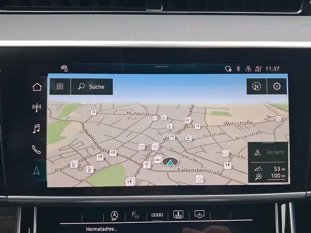 Audi A8 view 14