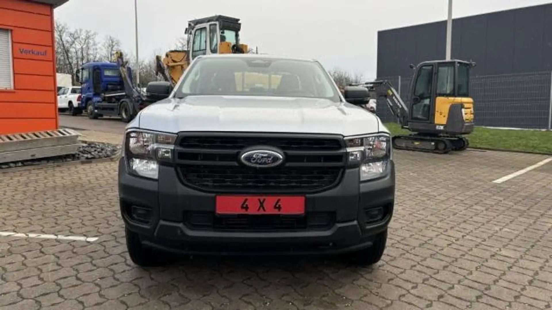Ford Ranger Doble Cabina XLT 2.0 TDCI 125 kW (170 CV) 4 Gris - 2