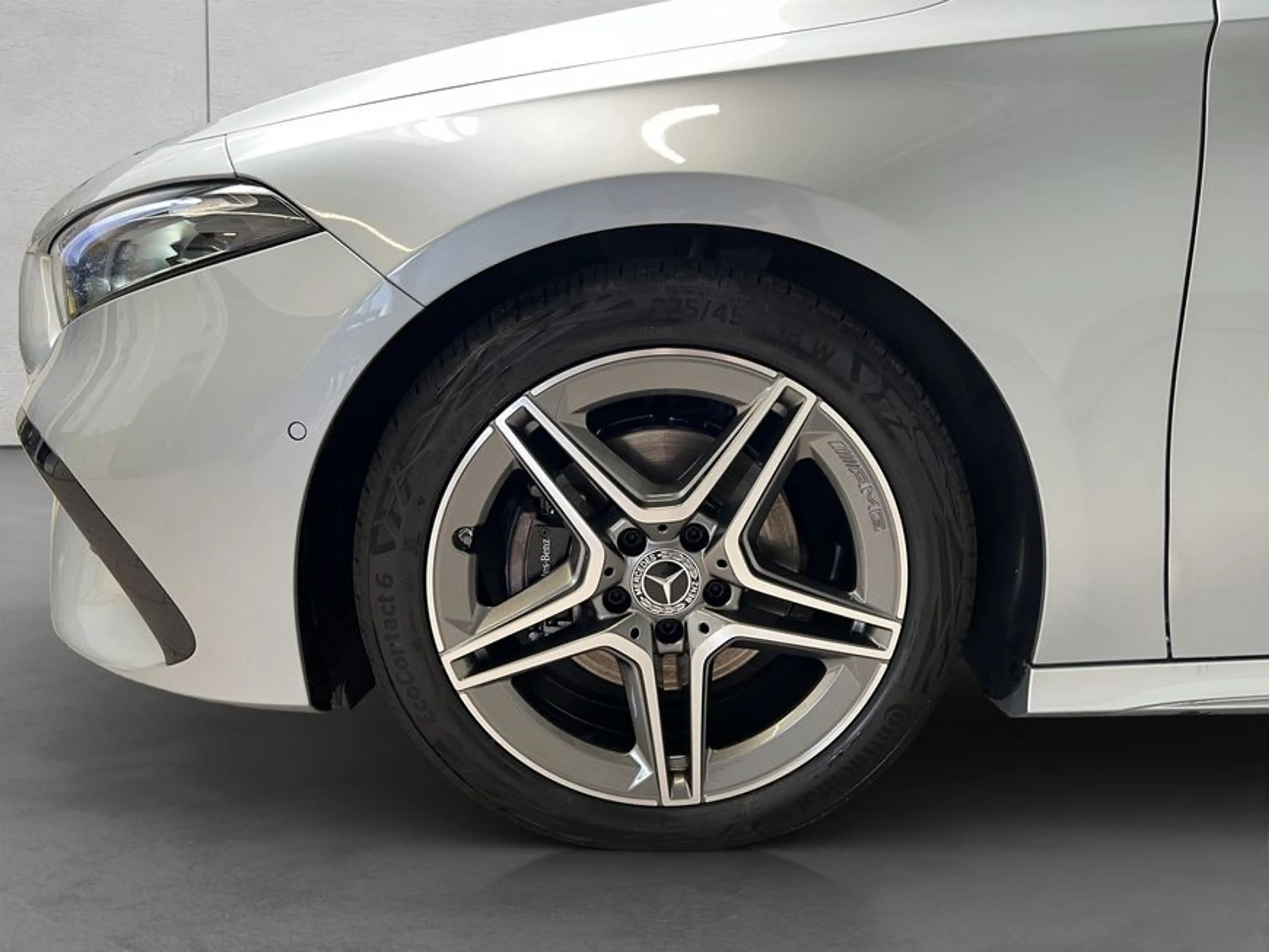 Mercedes-Benz A 200 A-Klasse — photo 15