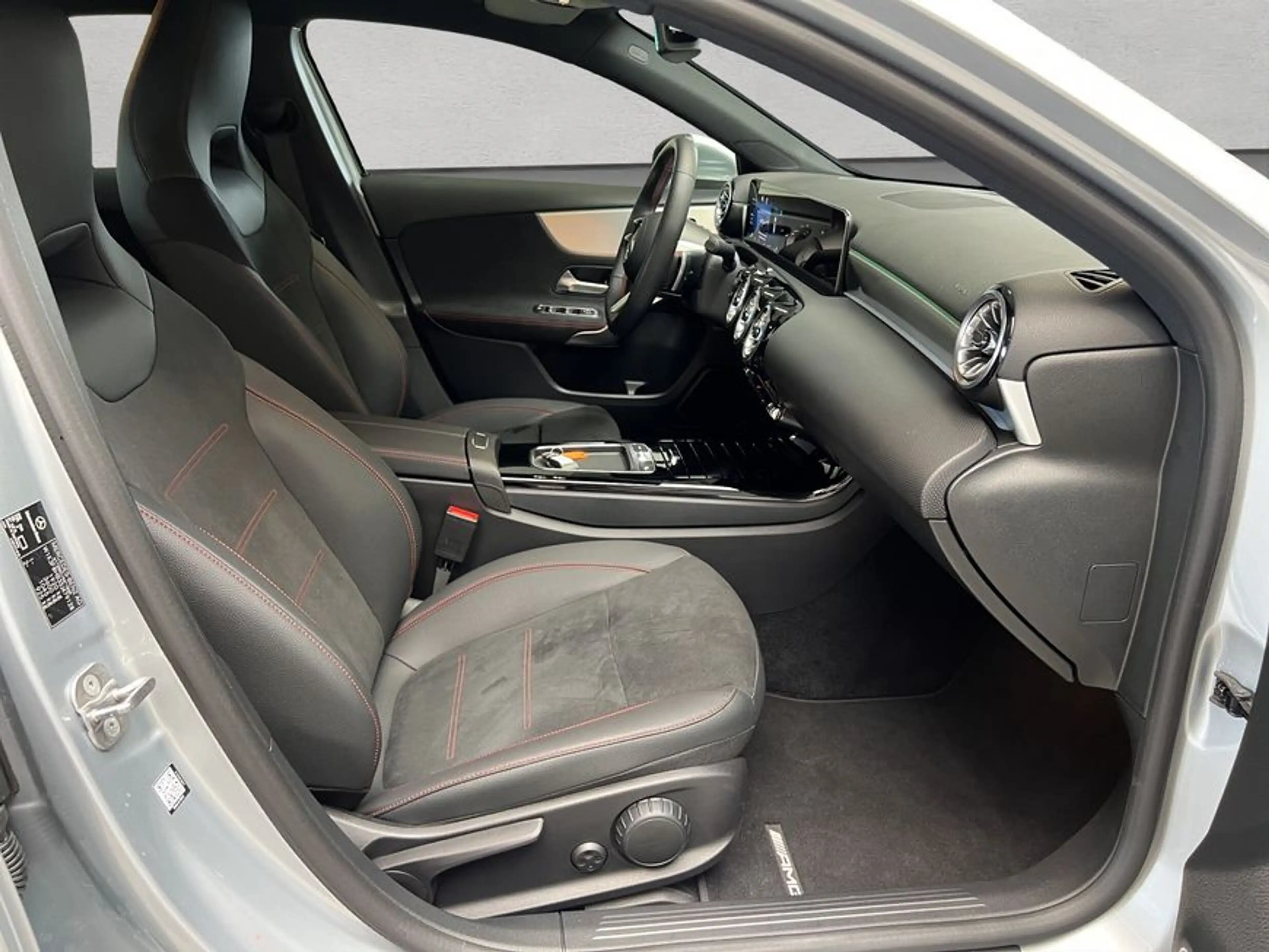 Mercedes-Benz A 200 A-Klasse — photo 14
