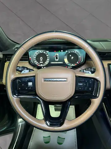 Land Rover Range Rover Sport view 9