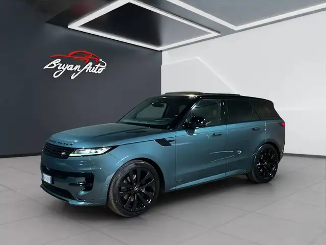 Land Rover Range Rover Sport view 5
