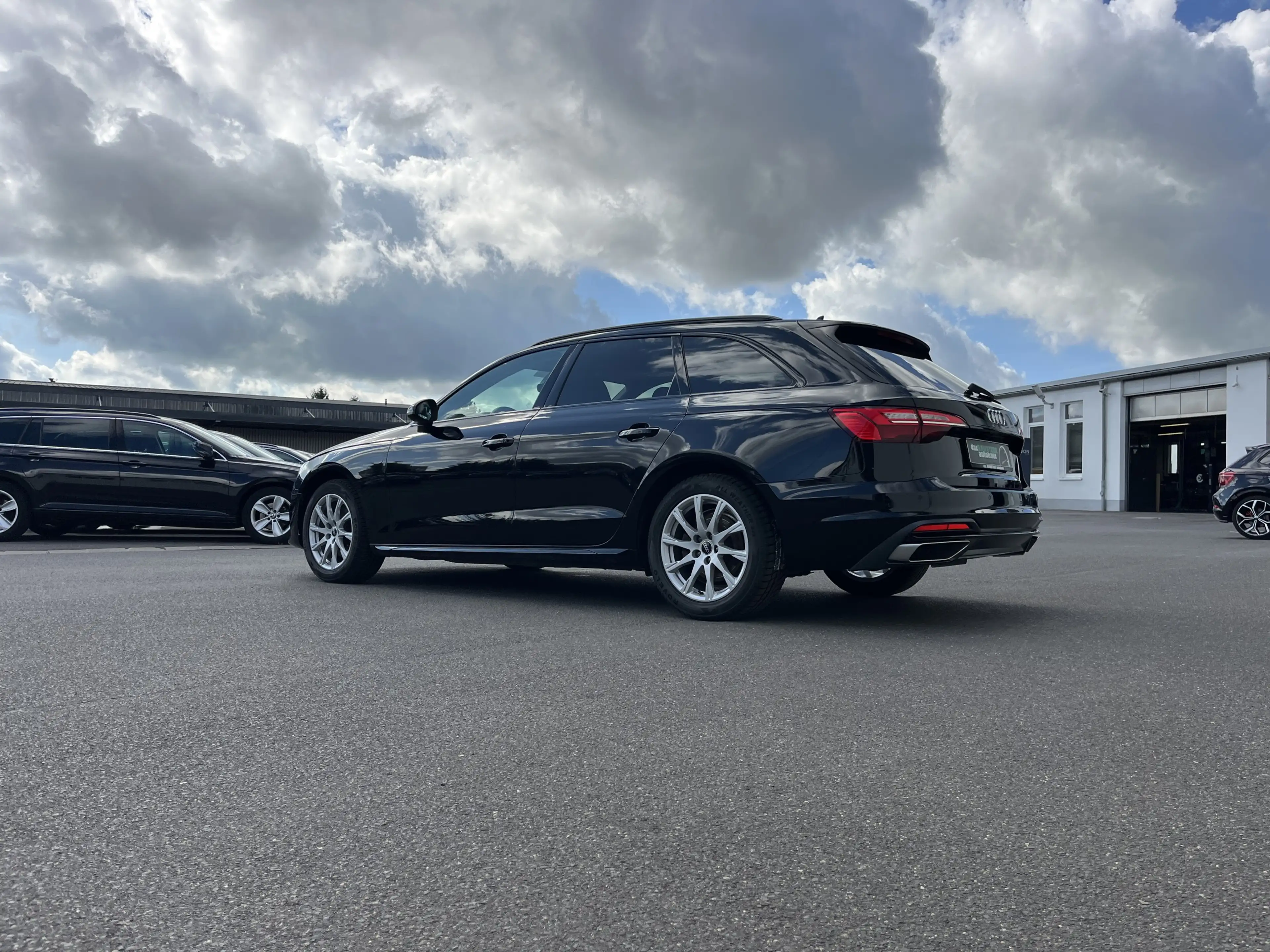 Audi A4 Avant 35 2.0 TFSI S tronic advanced 138€ m.20% A — photo 10