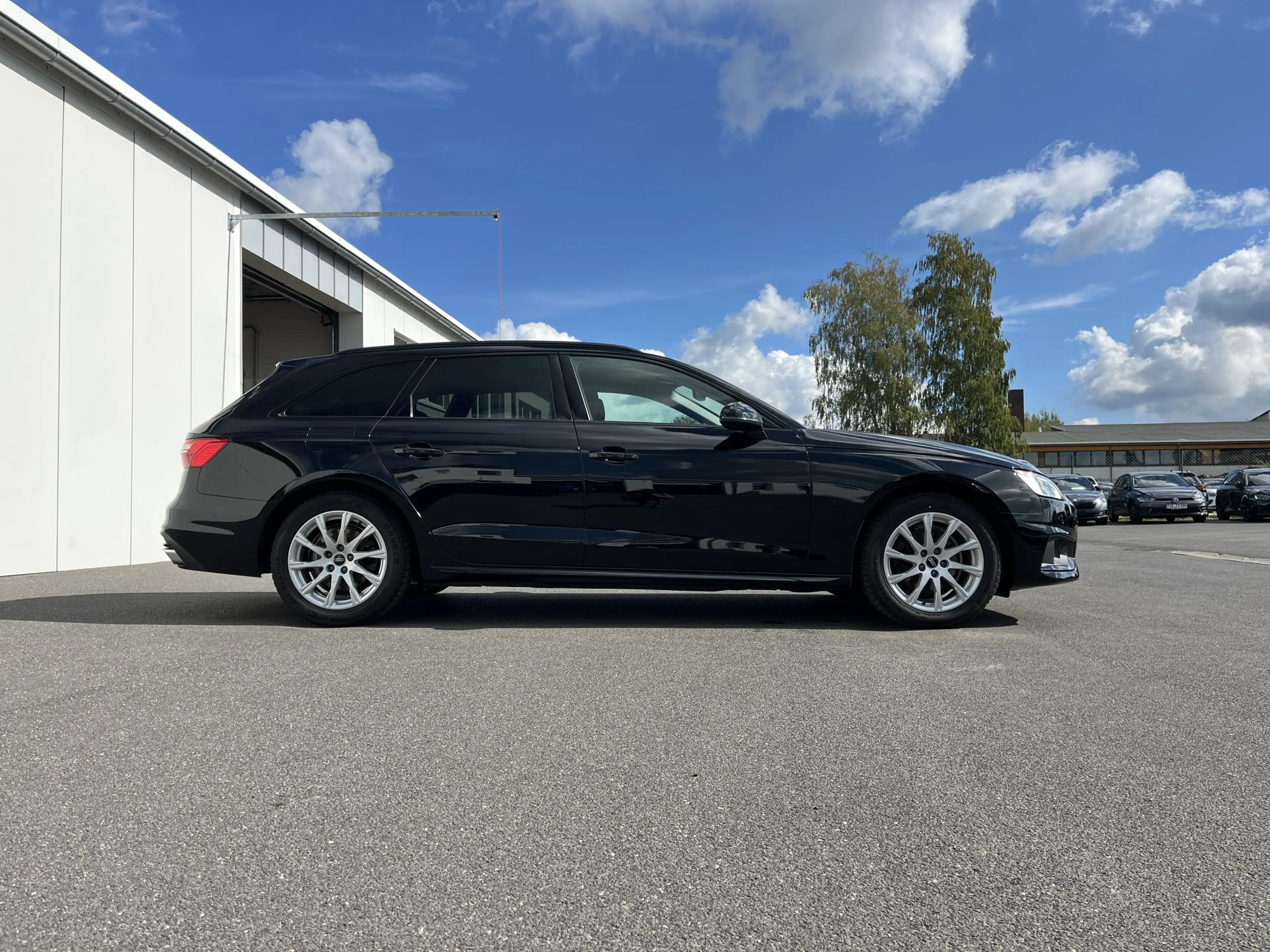 Audi A4 Avant 35 2.0 TFSI S tronic advanced 138€ m.20% A — photo 5