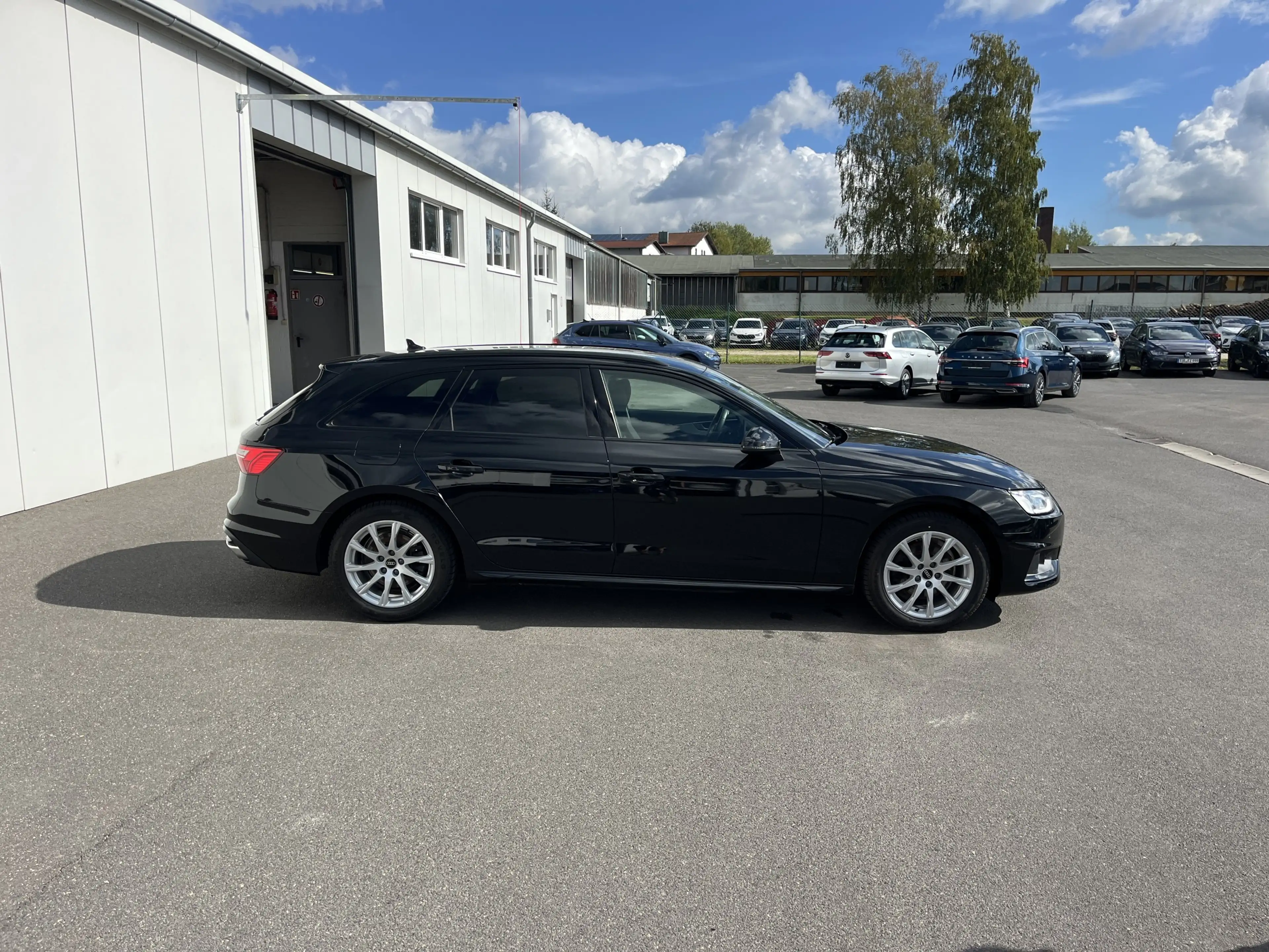 Audi A4 Avant 35 2.0 TFSI S tronic advanced 138€ m.20% A — photo 6
