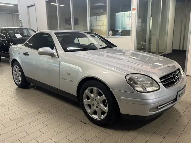 Mercedes-Benz SLK 200 192cv