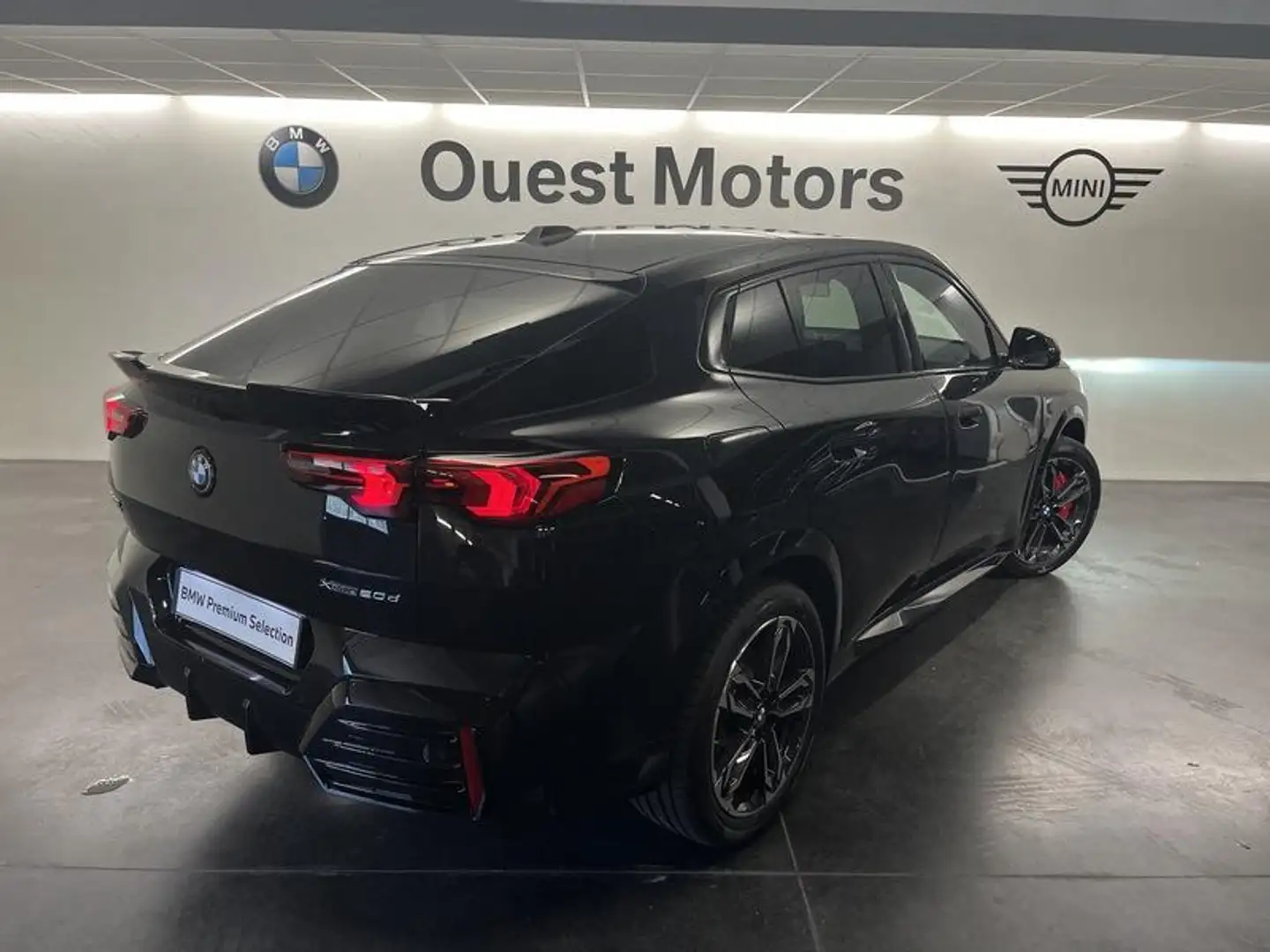 BMW X2 xDrive20dA 163ch M Sport DKG7 Wit - 2