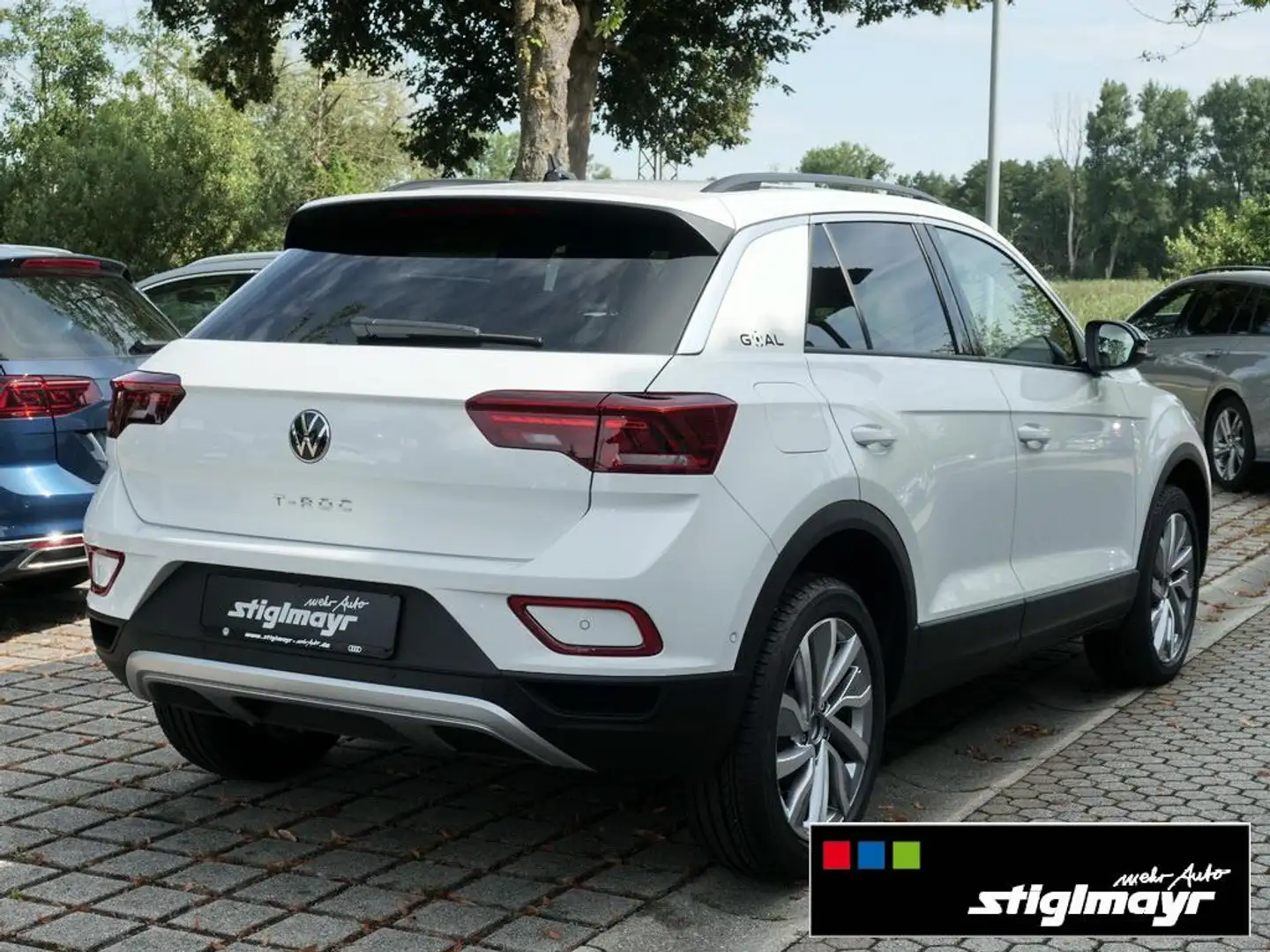 Volkswagen T-Roc GOAL 2.0 TDI DSG Navi Park-Assist AHK 18` Weiß - 2