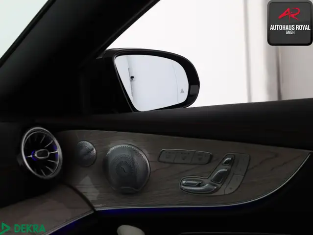 Mercedes-Benz E-Class view 24