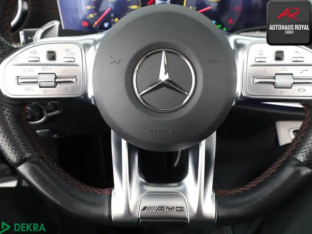 Mercedes-Benz E-Class view 12