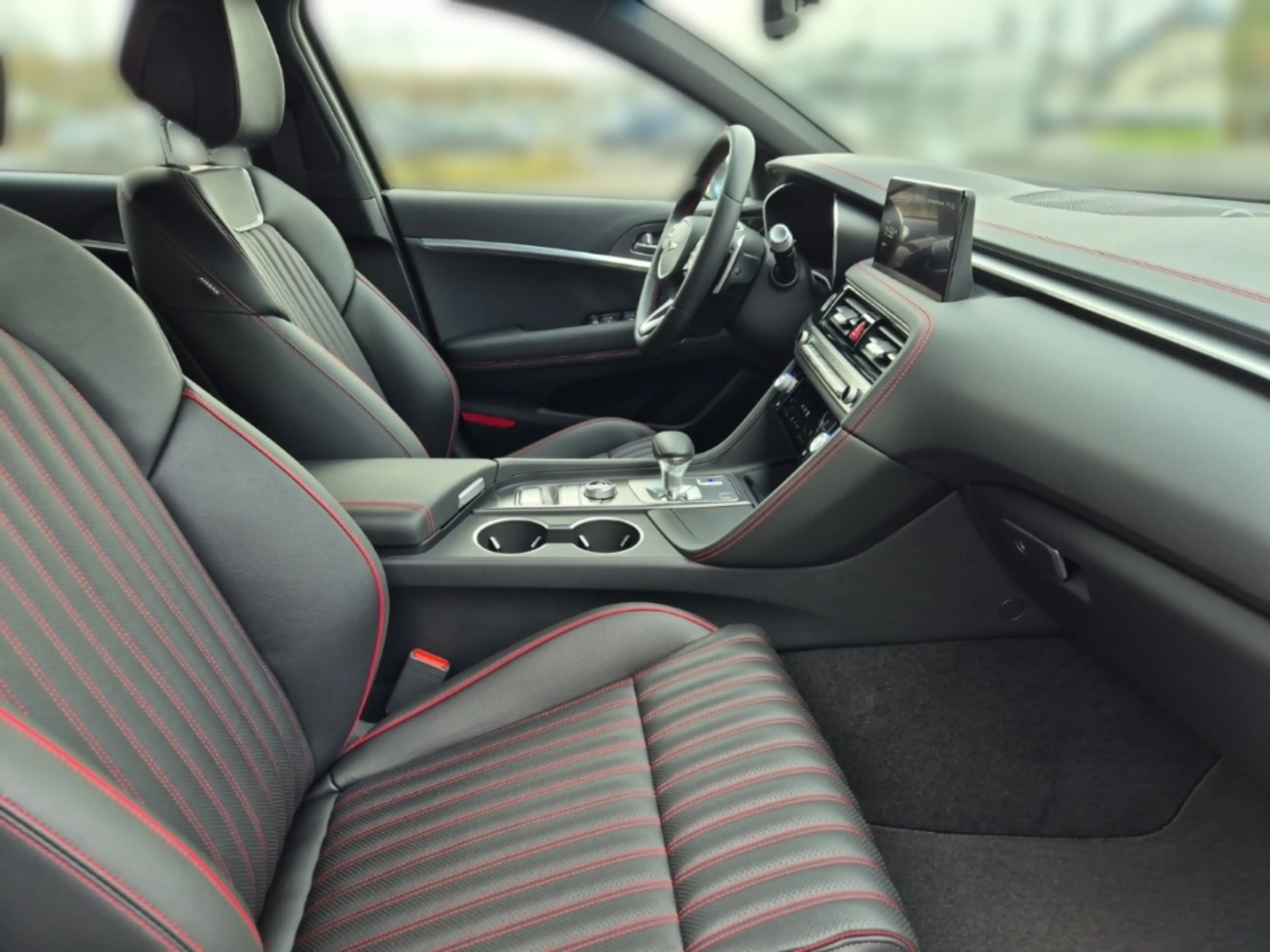 Genesis G70 Shooting Brake Sport — photo 15