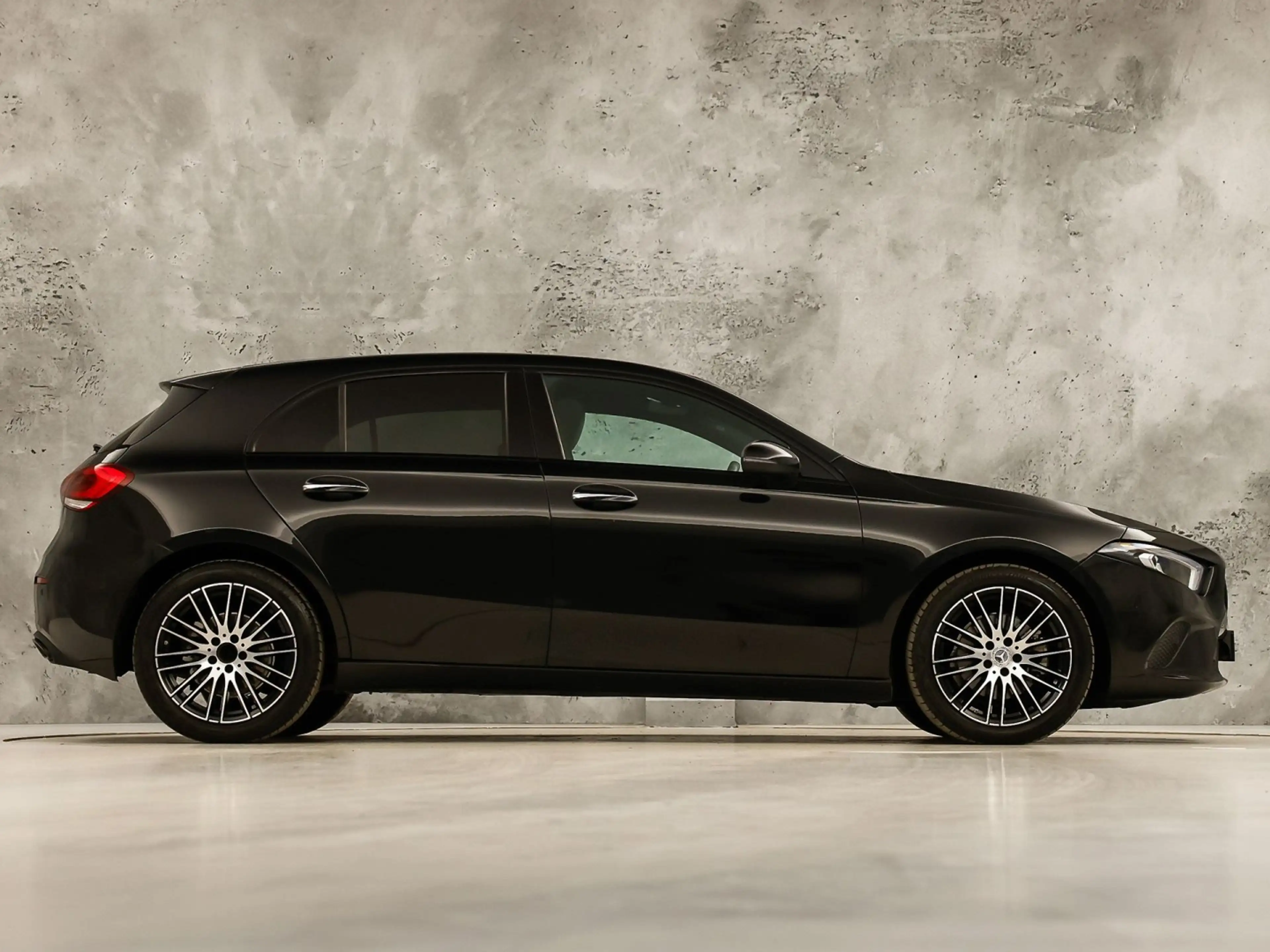Mercedes-Benz A 200 AMG Sport 163Pk Automaat (PANORAMADAK, APPLE CARPL — photo 4