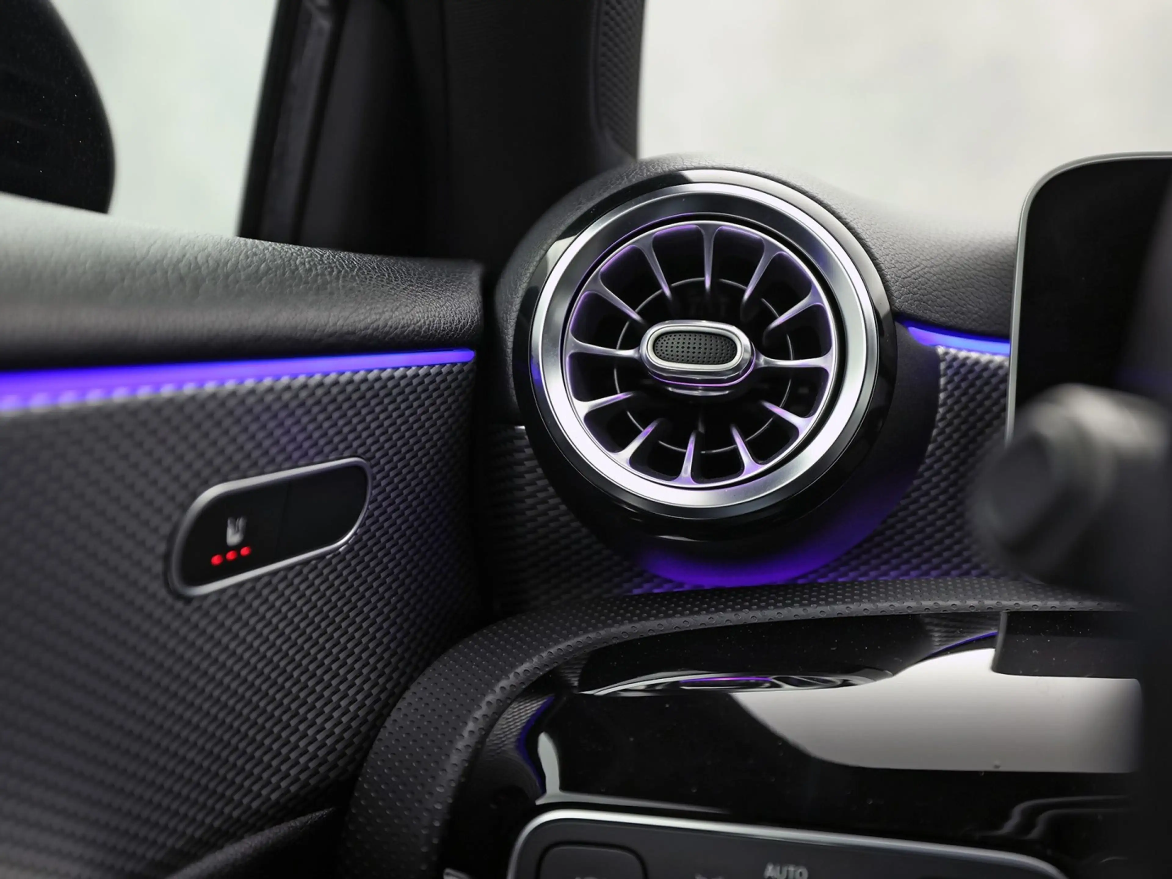 Mercedes-Benz A 200 AMG Sport 163Pk Automaat (PANORAMADAK, APPLE CARPL — photo 30