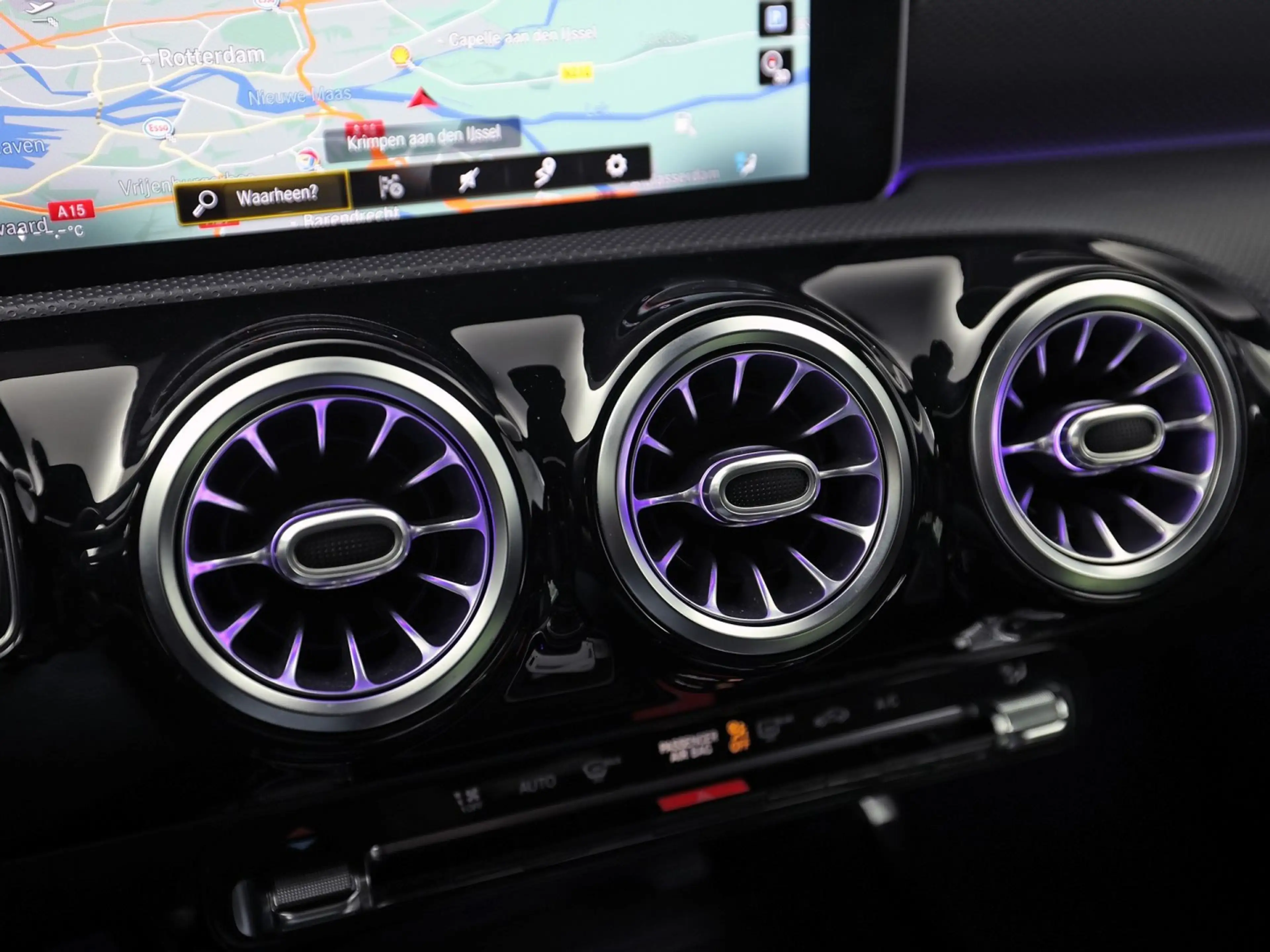 Mercedes-Benz A 200 AMG Sport 163Pk Automaat (PANORAMADAK, APPLE CARPL — photo 10