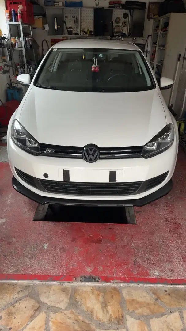 Volkswagen Golf Golf Trendline 1,6 TDI DPF Weiß - 1