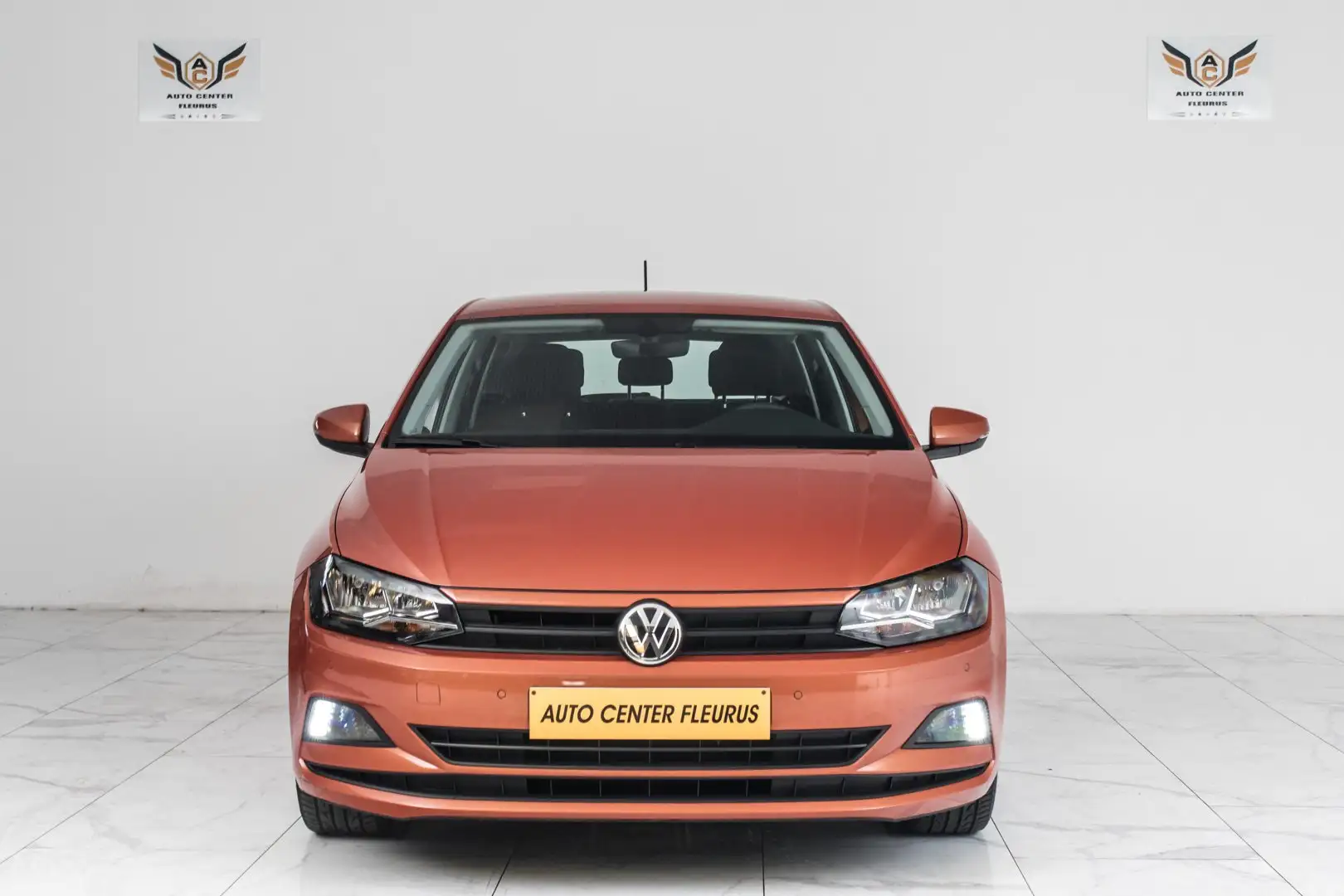 Volkswagen Polo 1.0i Trendline Oranje - 2