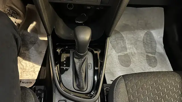 Toyota Yaris Cross view 13