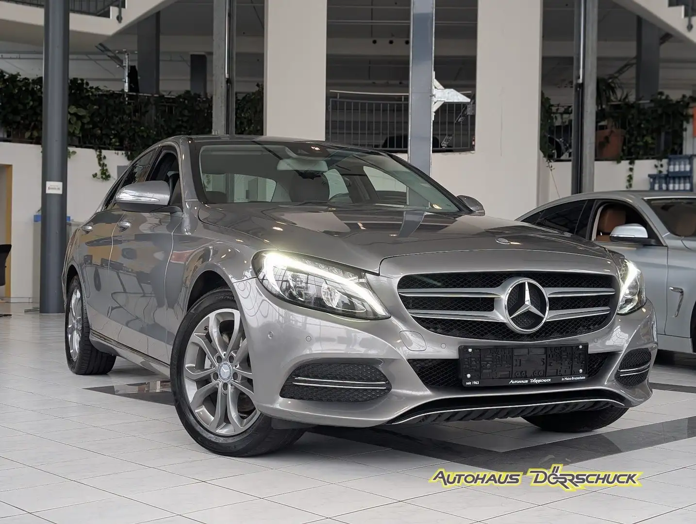 Mercedes-Benz C 220 C-Klasse Avantgarde*LED*NAVI*PDC*KAMERA Silber - 2