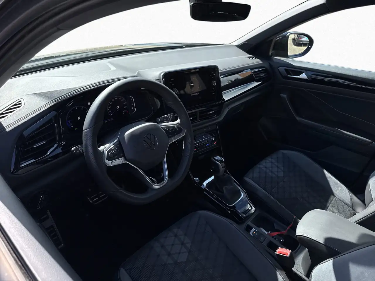 Volkswagen T-Roc R-Line 1.5 TSI 7-DSG AHK PANO, миниатюра 8