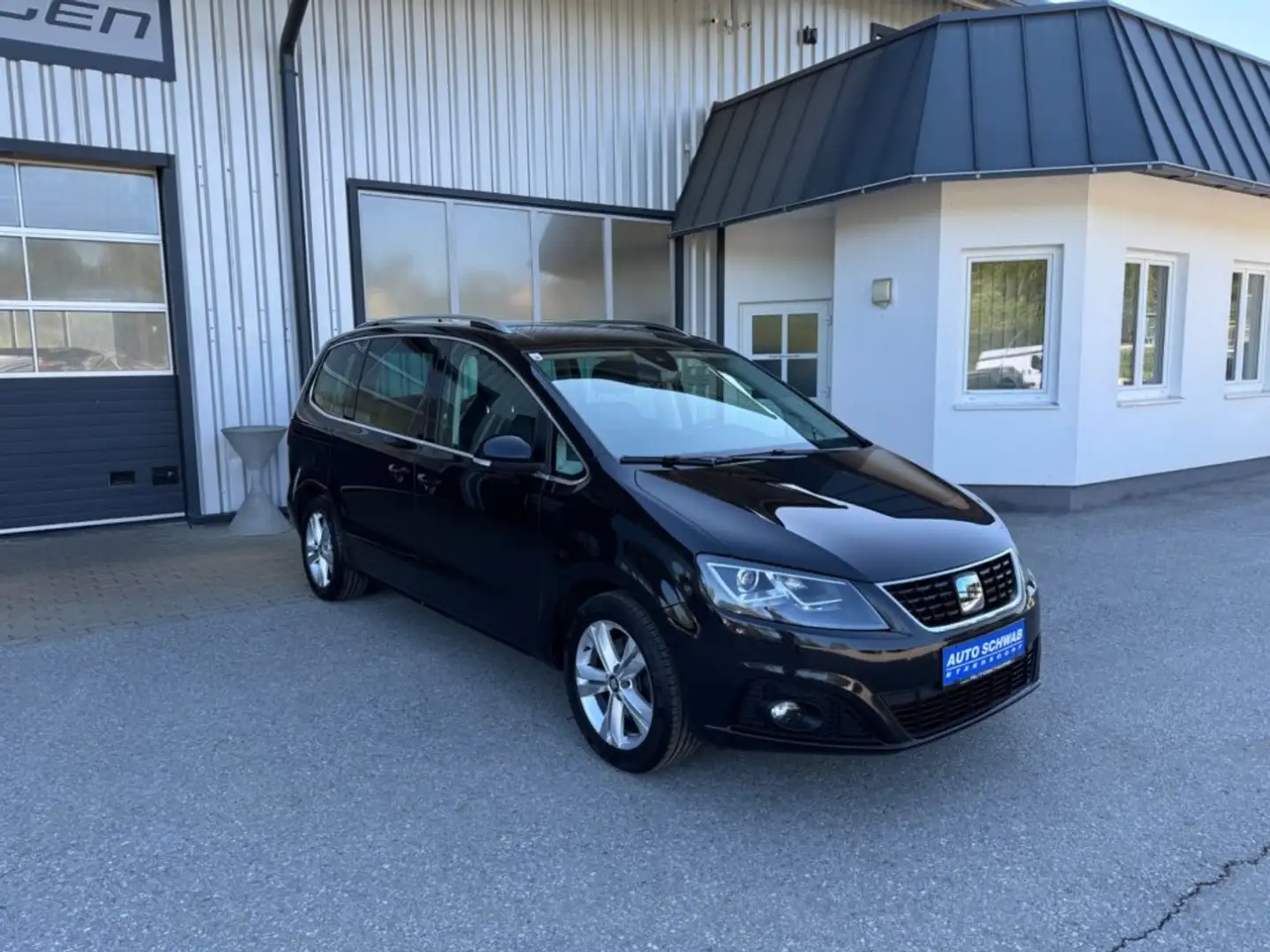 SEAT Alhambra Xcellence TDI DSG  7. Sitze Schwarz - 1