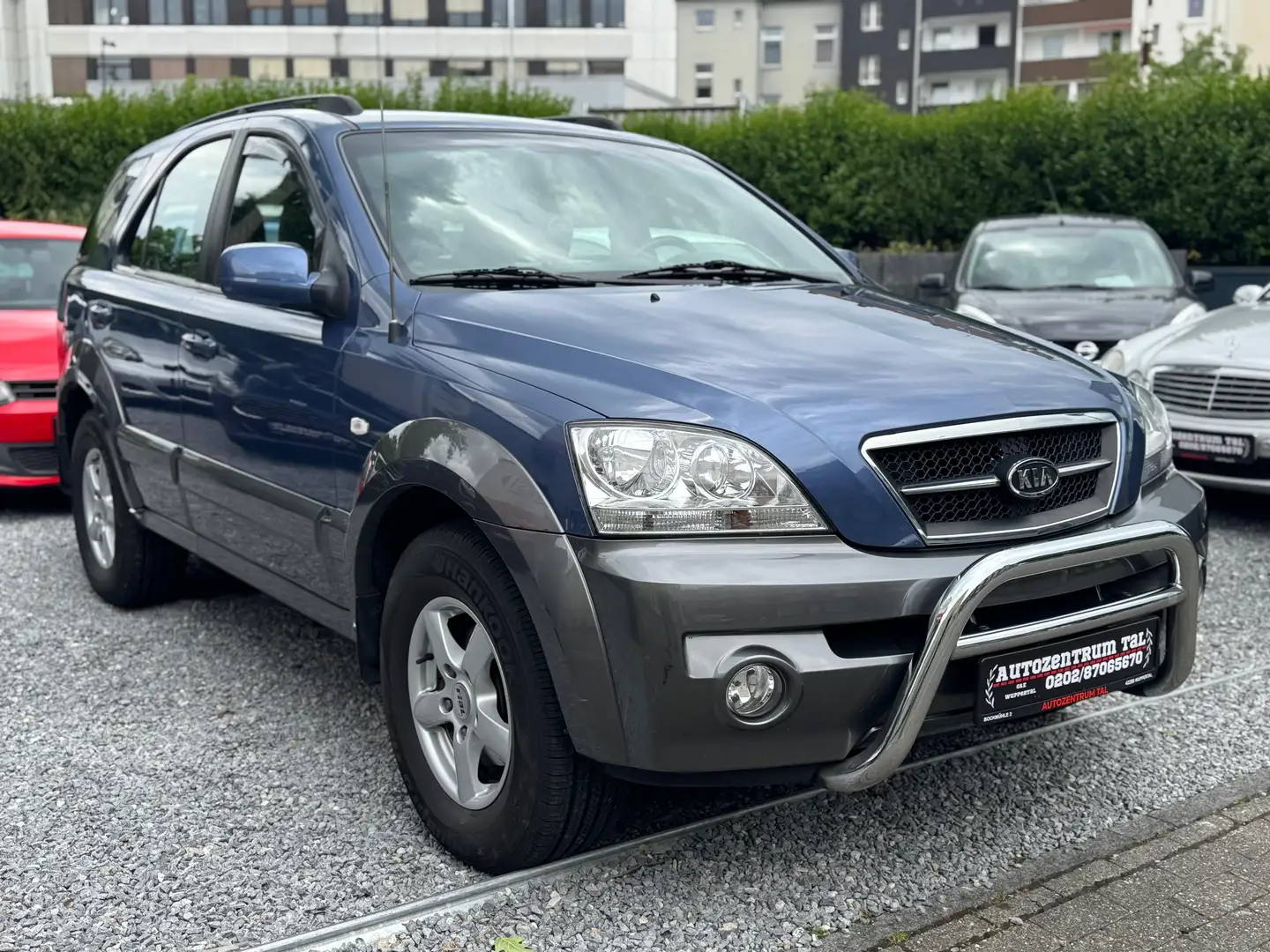 Kia Sorento 2.5 CRDi LX *1-HAND*4X4*KLIMA*AHK*8-FACH* Blau - 1