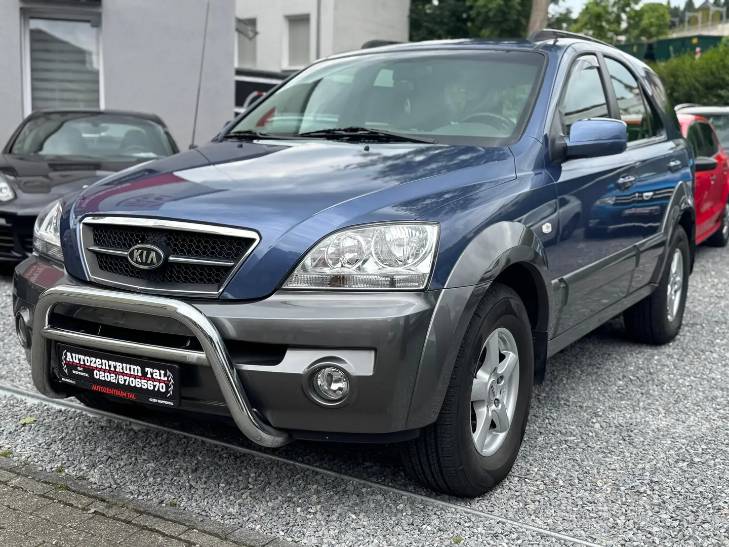 Kia Sorento 2.5 CRDi LX *1-HAND*4X4*KLIMA*AHK*8-FACH* Blau - 2