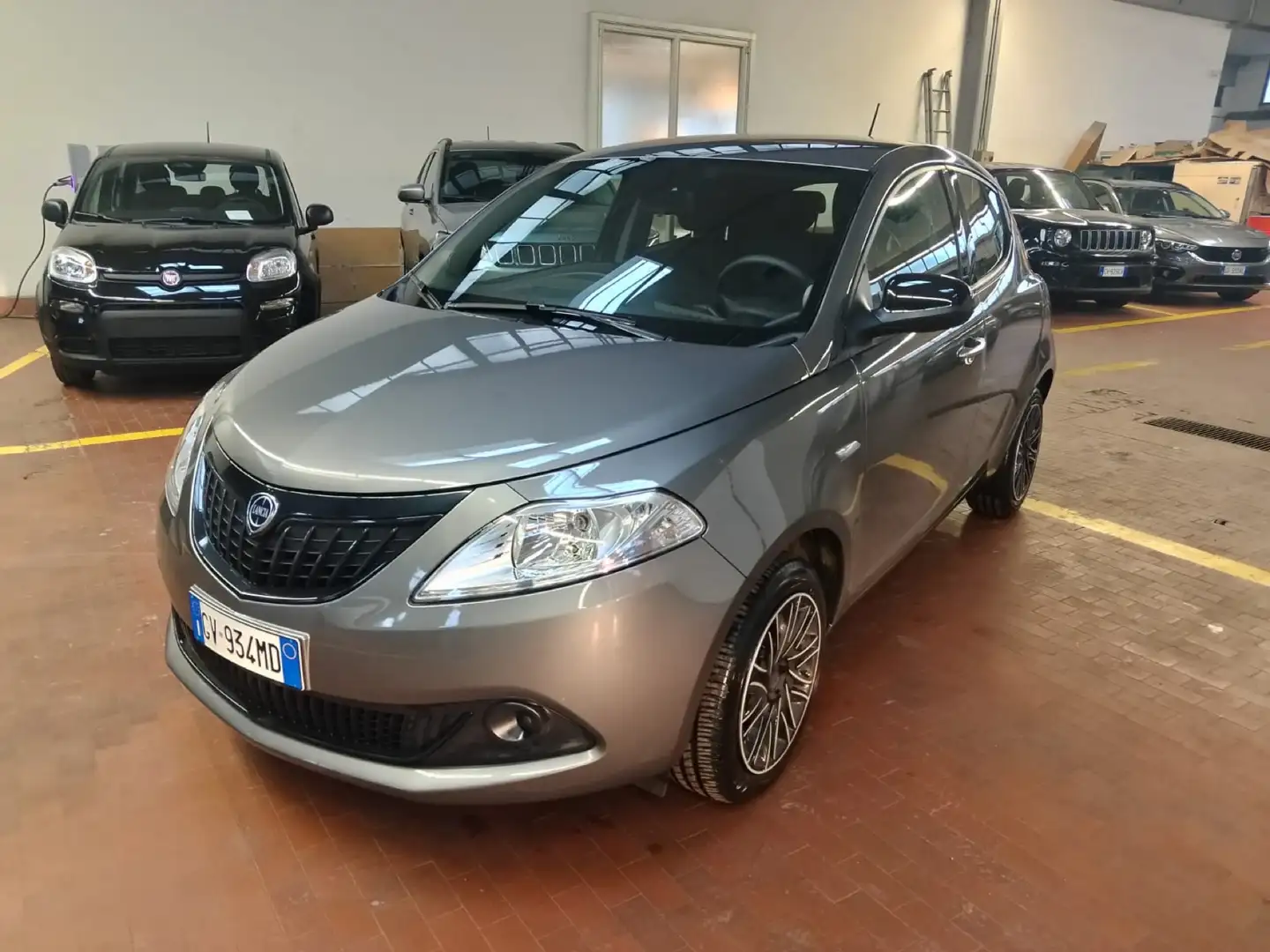 Lancia Ypsilon Ypsilon 1.0 firefly hybrid Gold s Grigio - 1