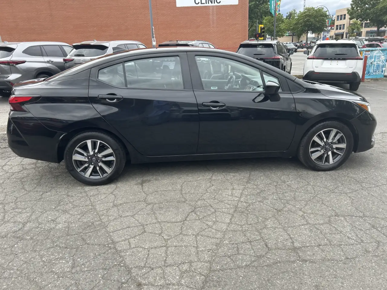 Nissan Versa photo Nissan Versa