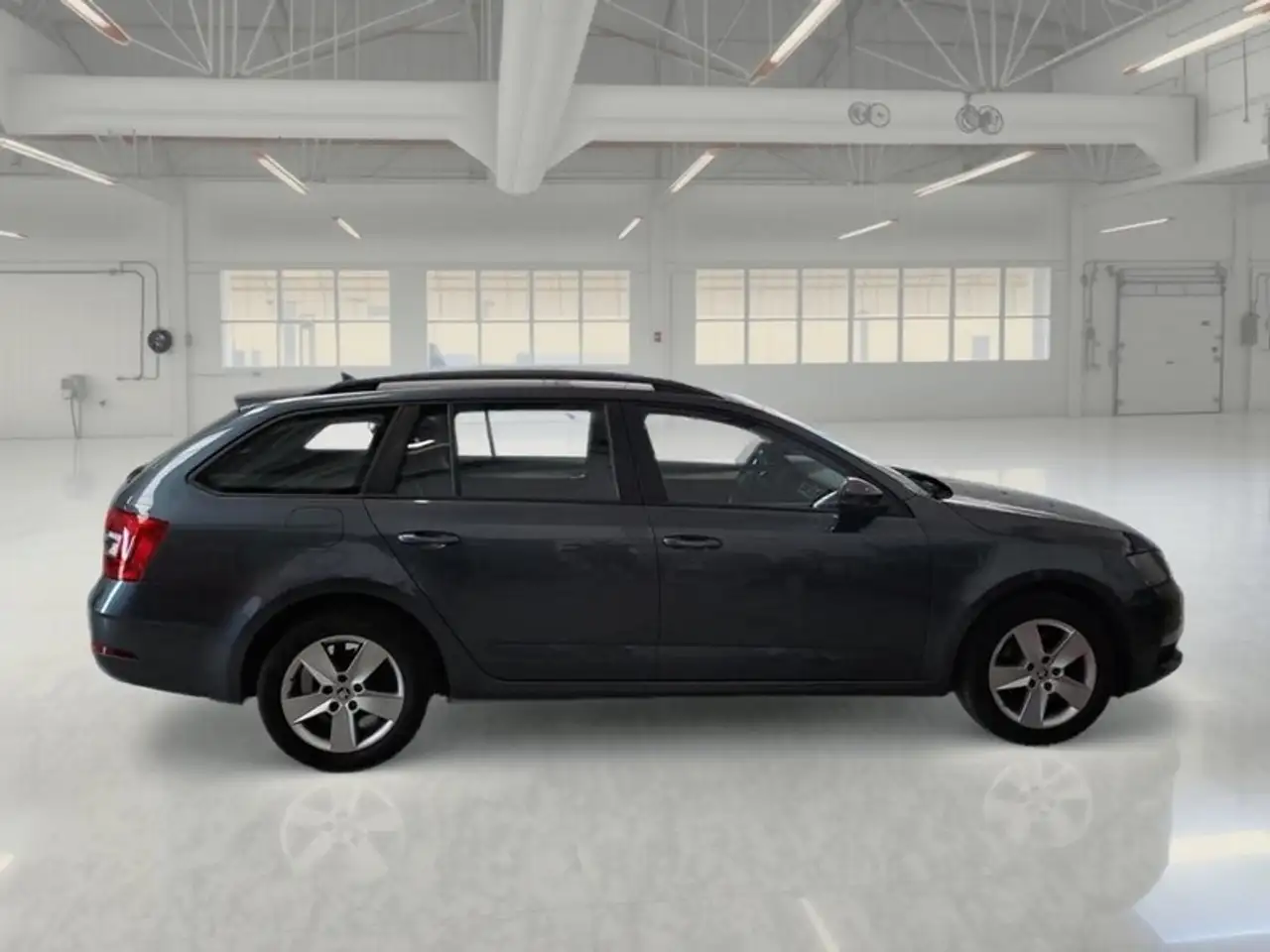 Skoda Octavia 2.0 TDI EXECUTIVE DSG STATION WAGON, миниатюра 3